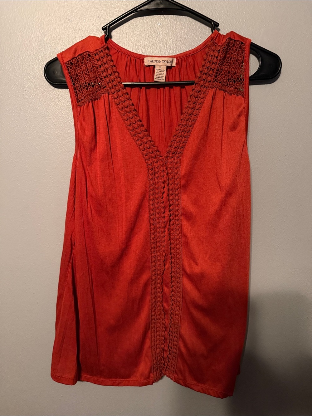 Carolyn Taylor Red/burnt orange Sleeveless V-Neck Crochet Detail Tank